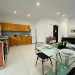 Tjs 1 Apartment Gzira